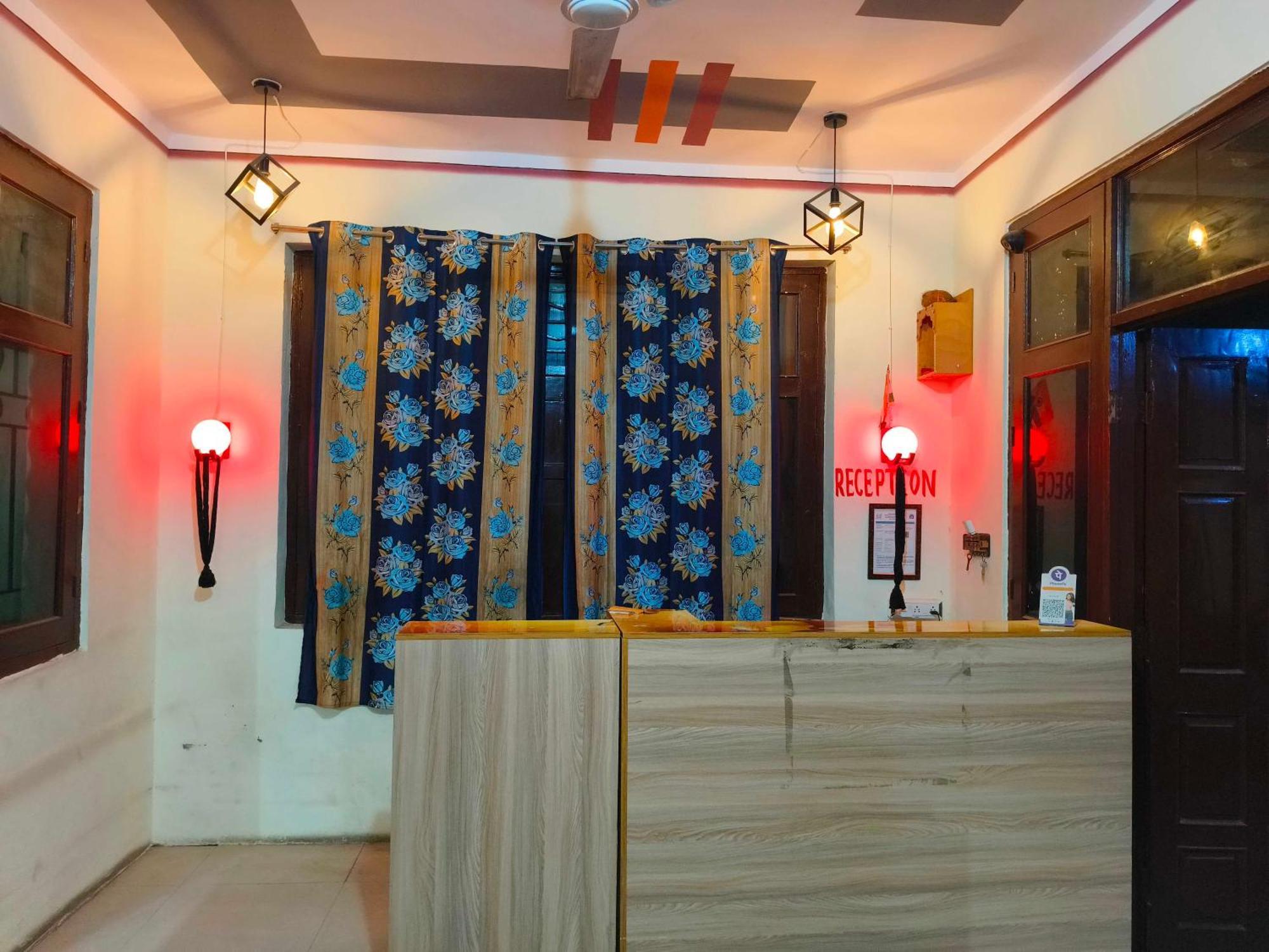 Hotel O The City View Cafe And Restaurant Merta Bagian luar foto